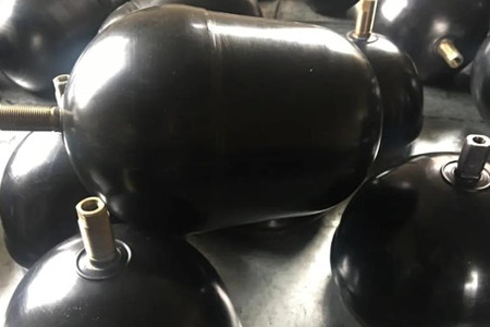 囊式蓄能器壓力嚴重降低？泄漏是主要原因！